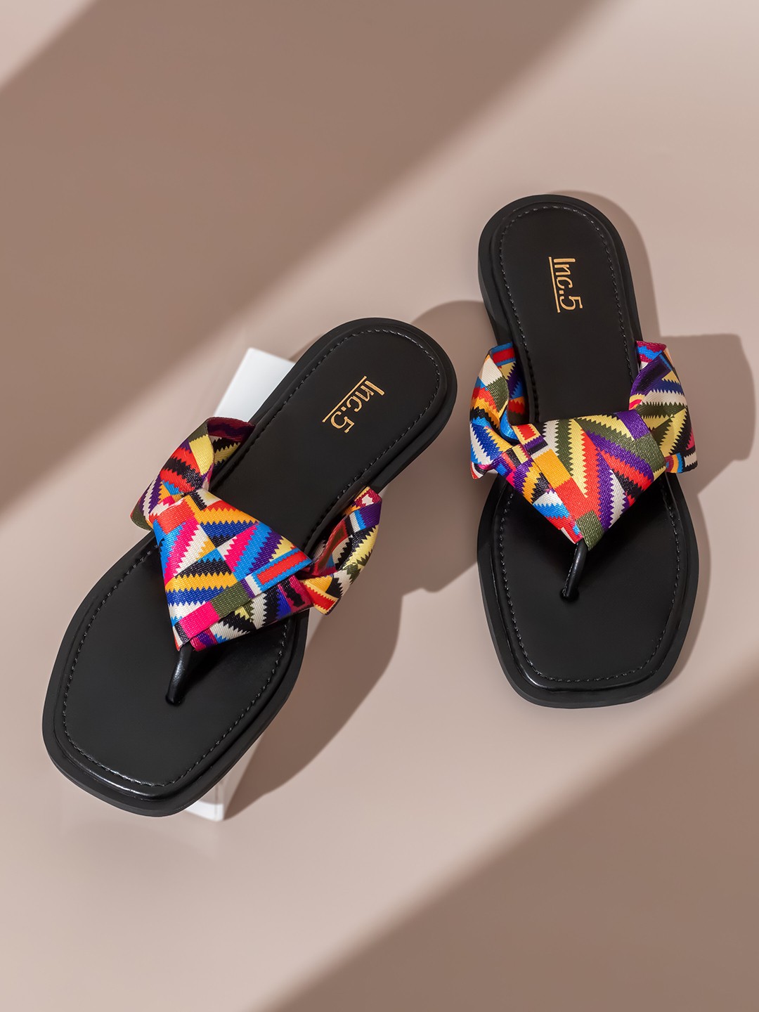 

Inc 5 Printed Open Toe Flats, Black