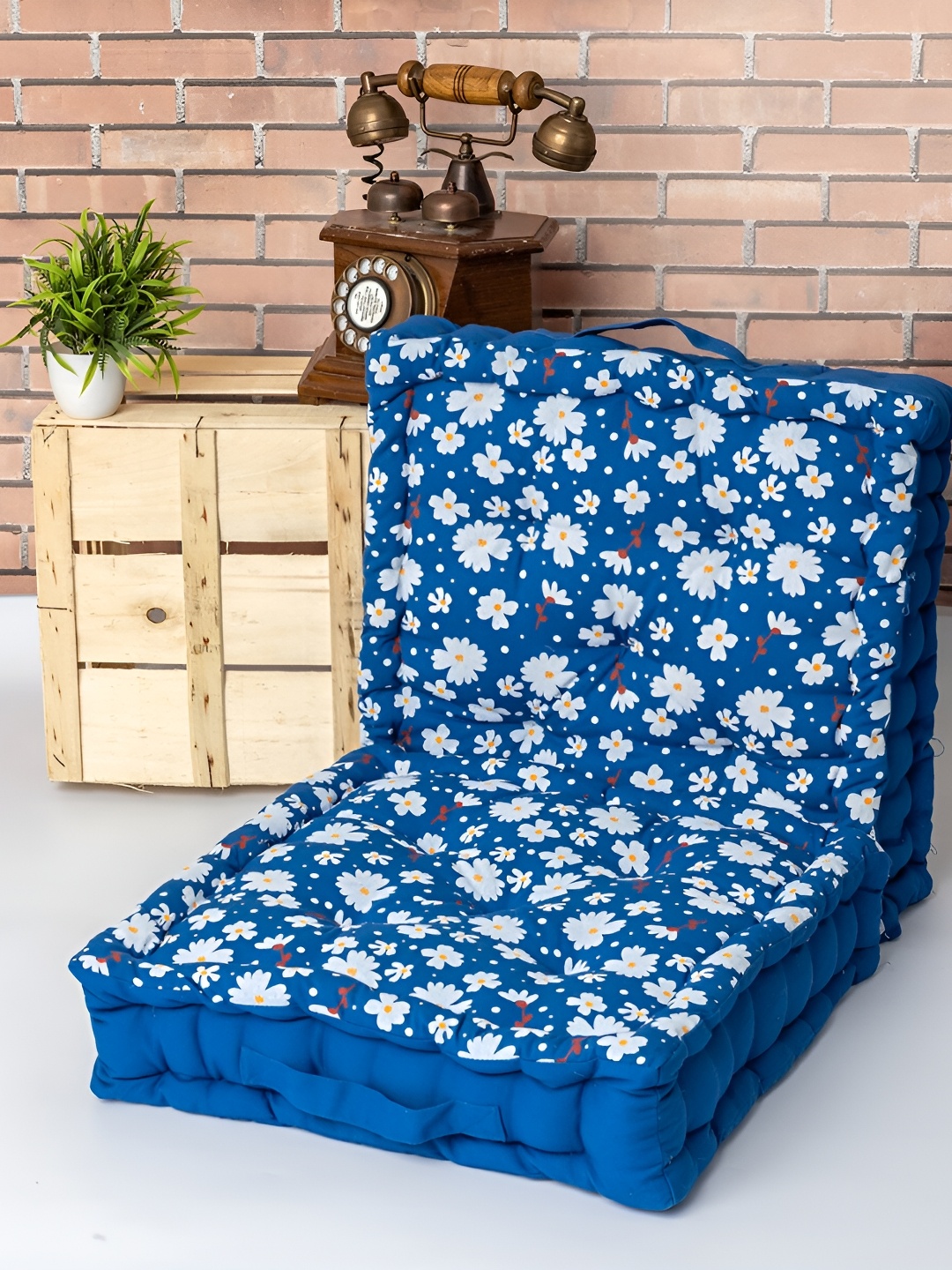 

SKANDA FAB 2-Pcs Blue Printed Pure Cotton Floor Cushion