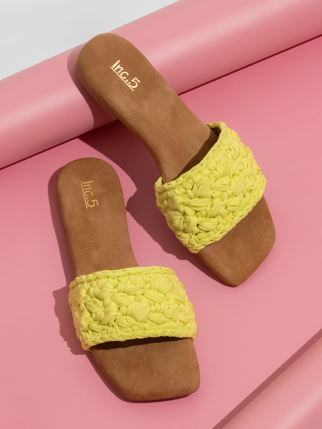 

Inc 5 Textured Open Toe Flats, Green