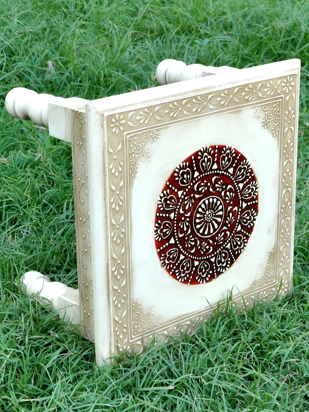 

Lal Haveli White & Maroon Self design Textured Wooden Chowki