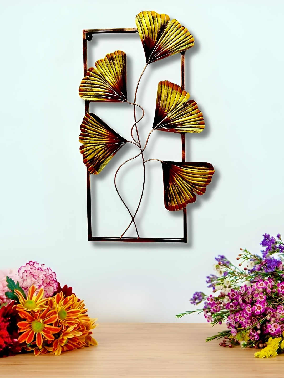 

RSN Black & Gold Toned Metal Flower Wall Decor