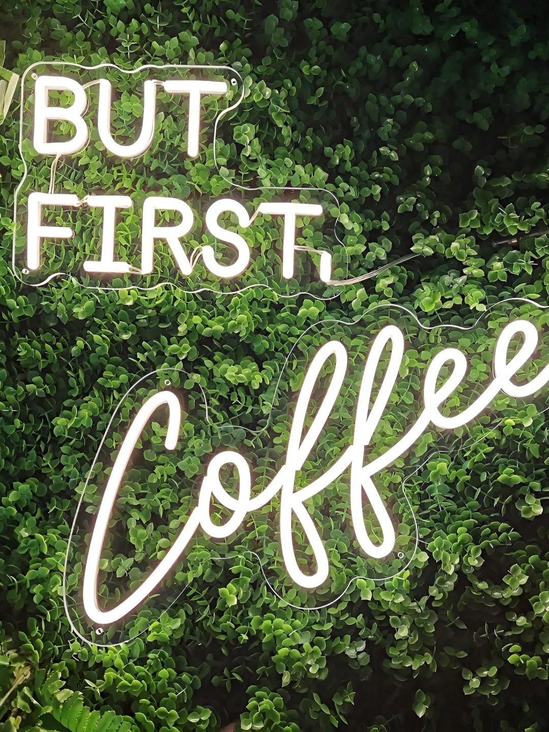 

Neon signs india White & Green Coffee LED Neon Sign Light Wall Hanging Decor