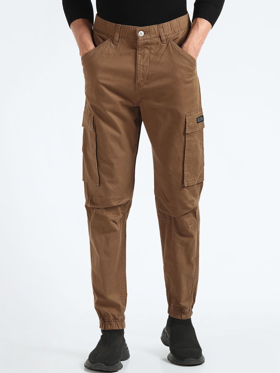 

Flying Machine Men Slim Fit Cargos Trousers, Brown