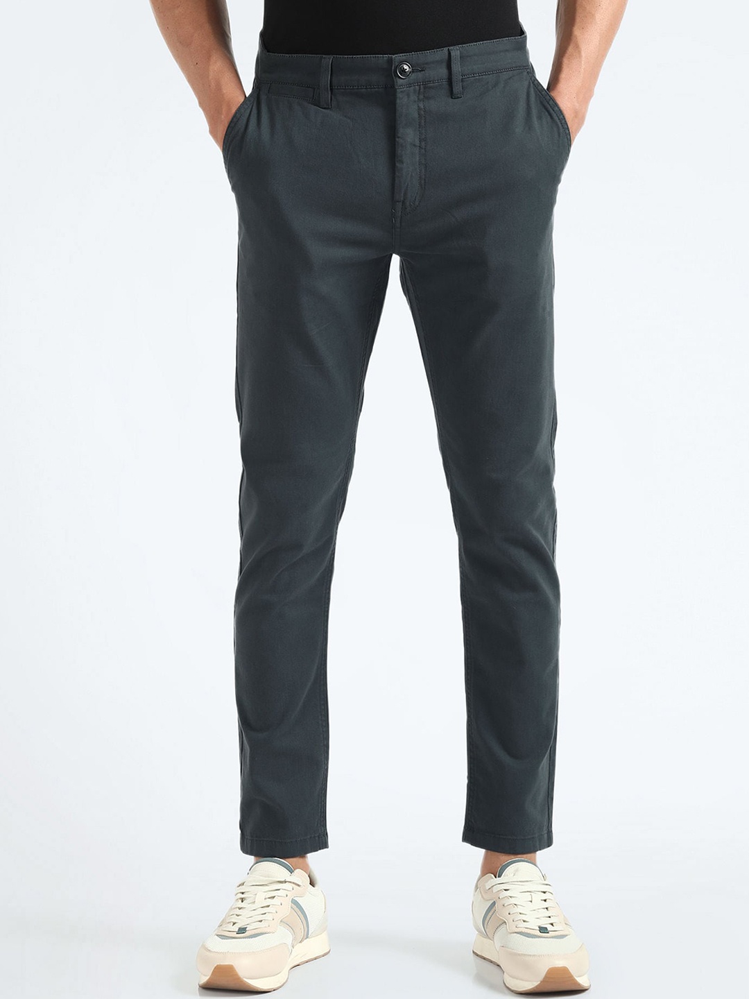 

Flying Machine Men Mid-Rise Tapered Fit Trousers, Grey