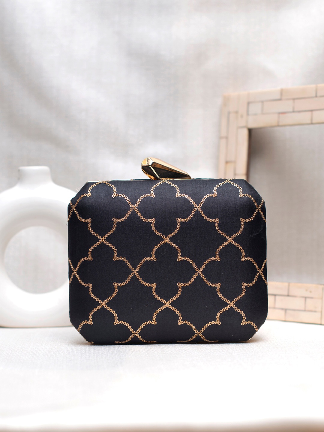 

ARTKLIM Embroidered Box Clutch, Black