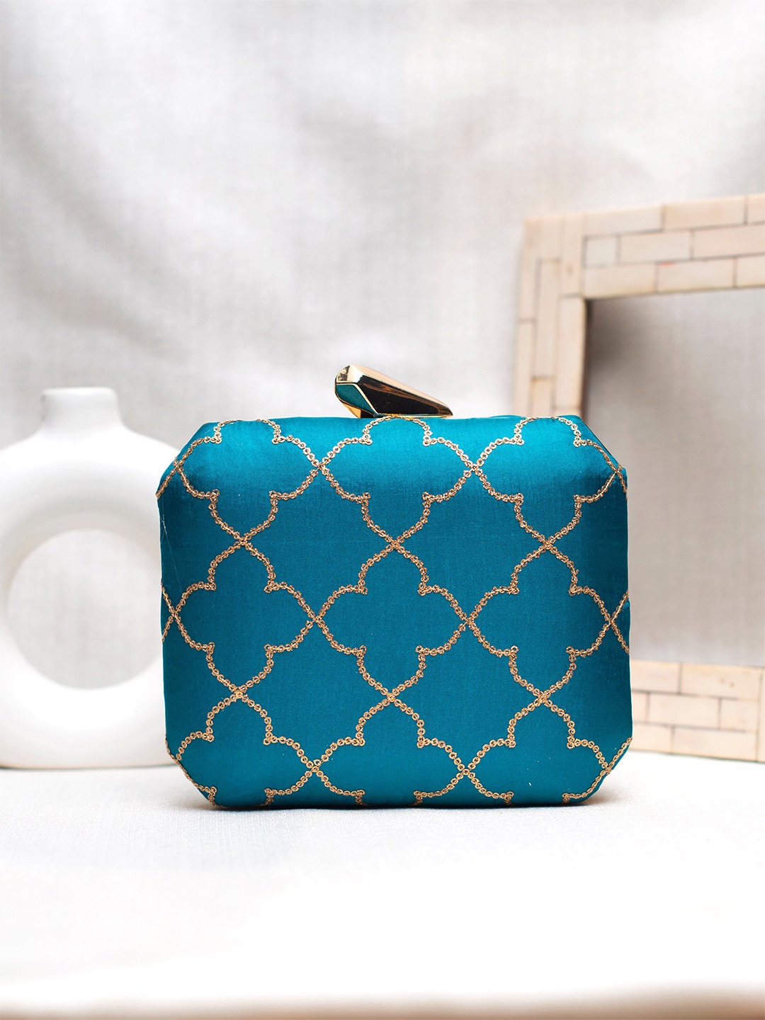 

ARTKLIM Embroidered Box Clutch, Blue