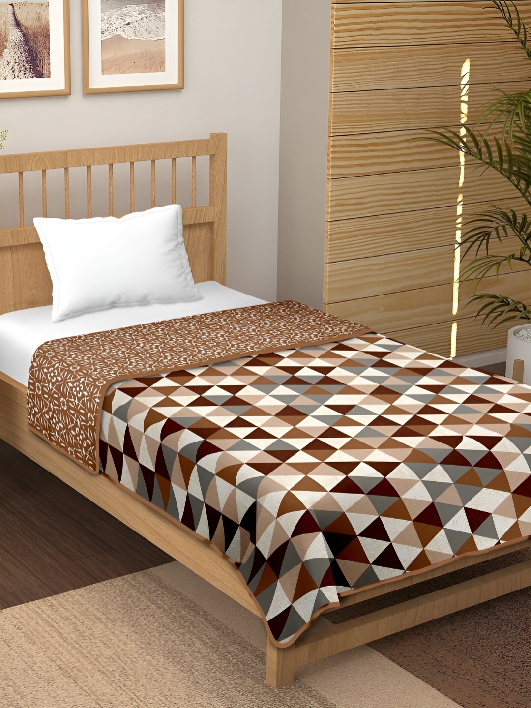 

CHICERY Camel Brown & Cream Floral 210 GSM Pure Cotton AC Room Double Bed Dohar