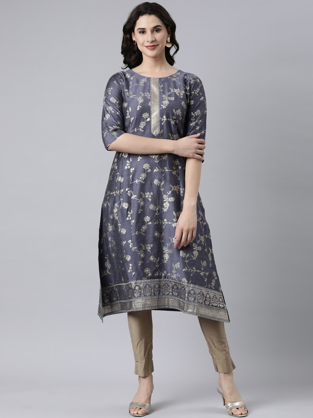 

GOLDSTROMS Ethnic Motifs Panelled Silk Straight Kurta, Purple