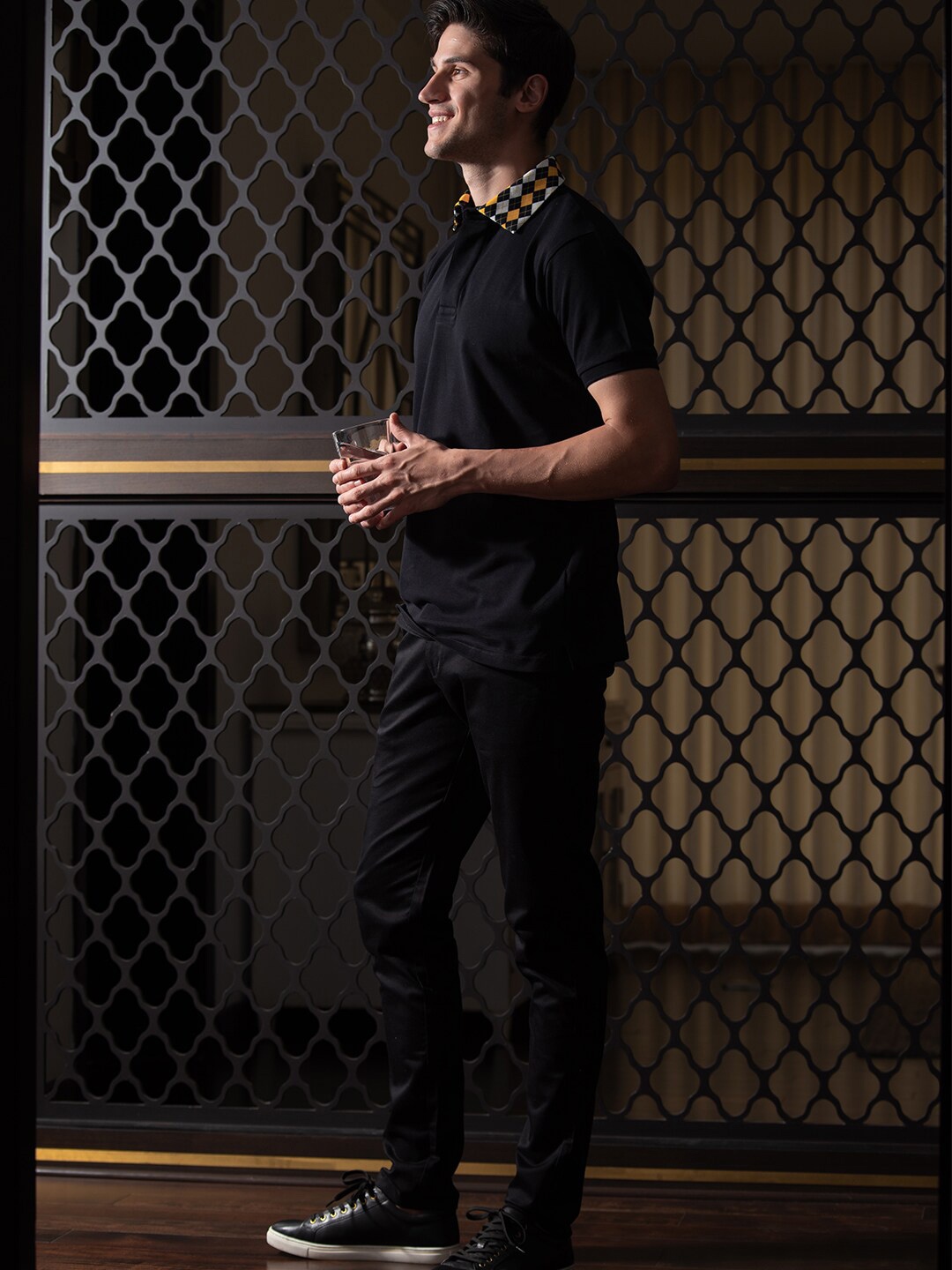 

ARISTOBRAT Geometric Printed Polo Collar Cotton Slim Fit T-shirt, Black