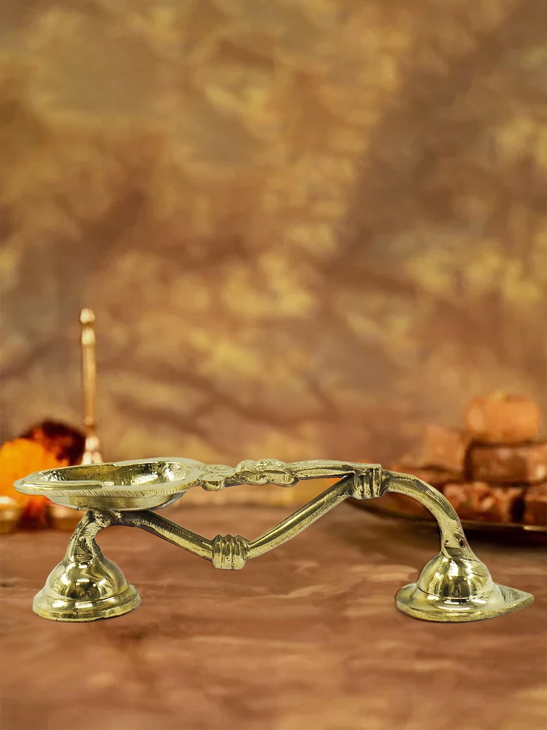 

PujaNPujari Gold Toned Kodi Vilakku Brass Aarati Stand
