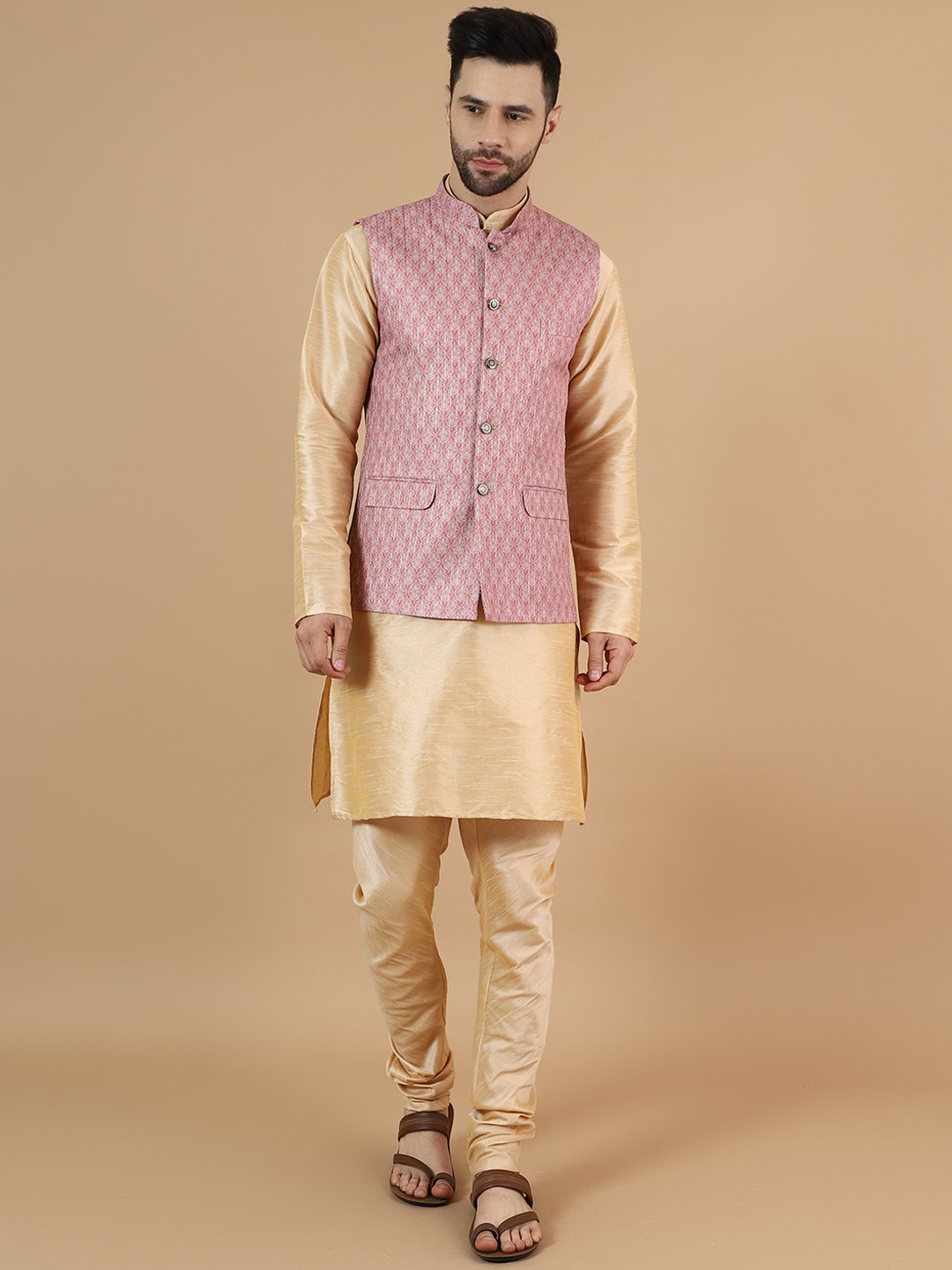 

Wintage Mandarin Collar Straight Kurta & Pyjamas With Nehru Jacket, Gold