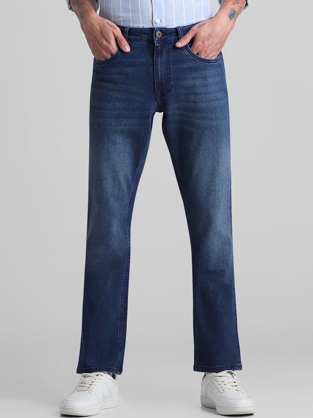 

Jack & Jones Men Heavy Fade Clean Look Cropped Stretchable Jeans, Blue