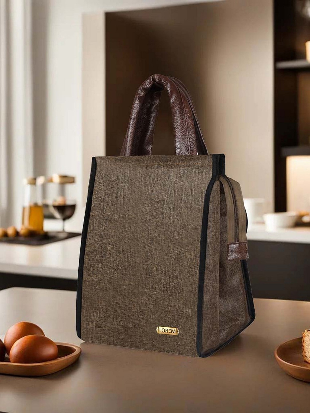 

LOREM Textured Insulated Linen Lunch bags, Brown