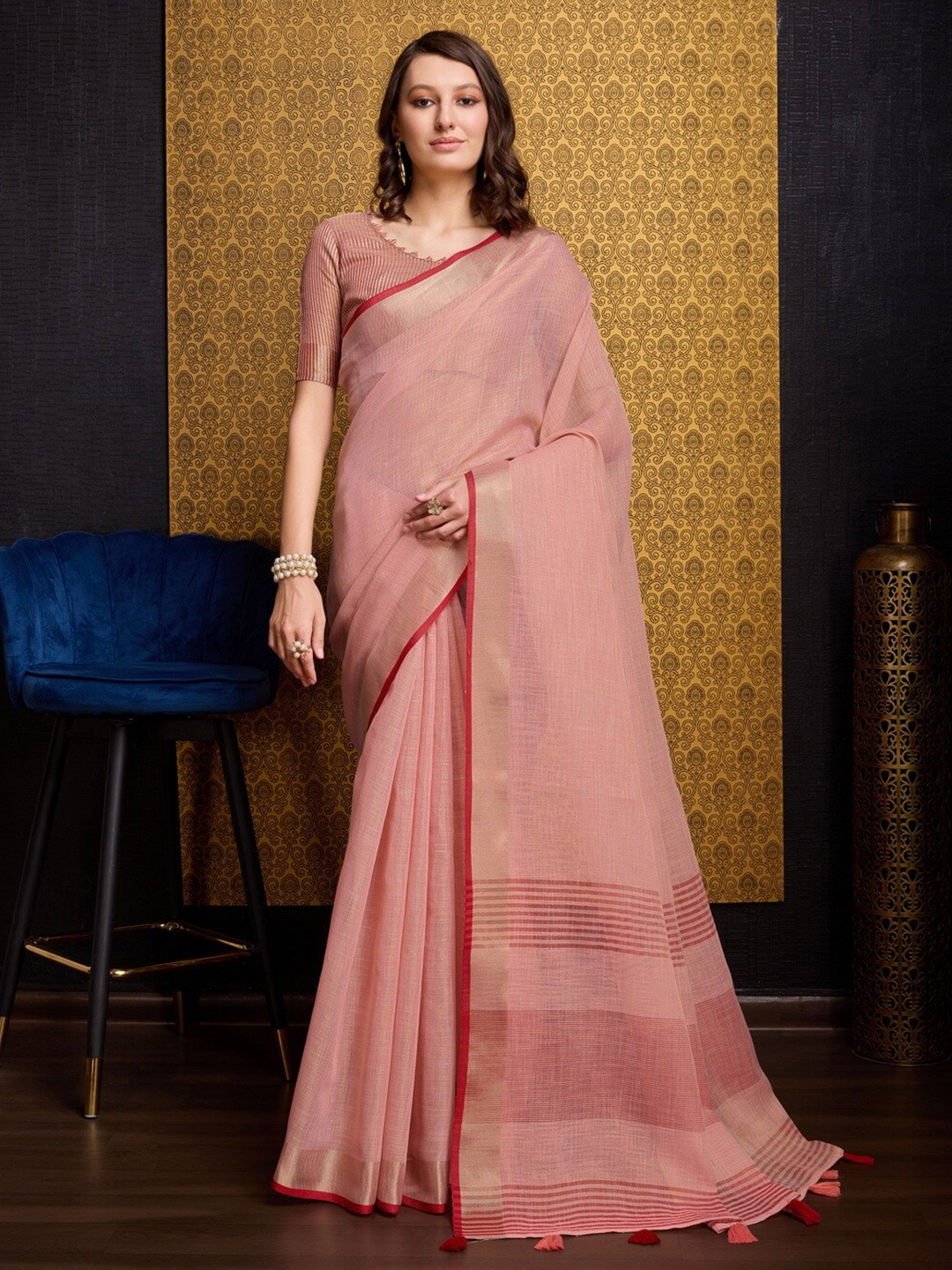 

VASTRA-THE FACTORY STORE Woven Design Zari Saree, Pink