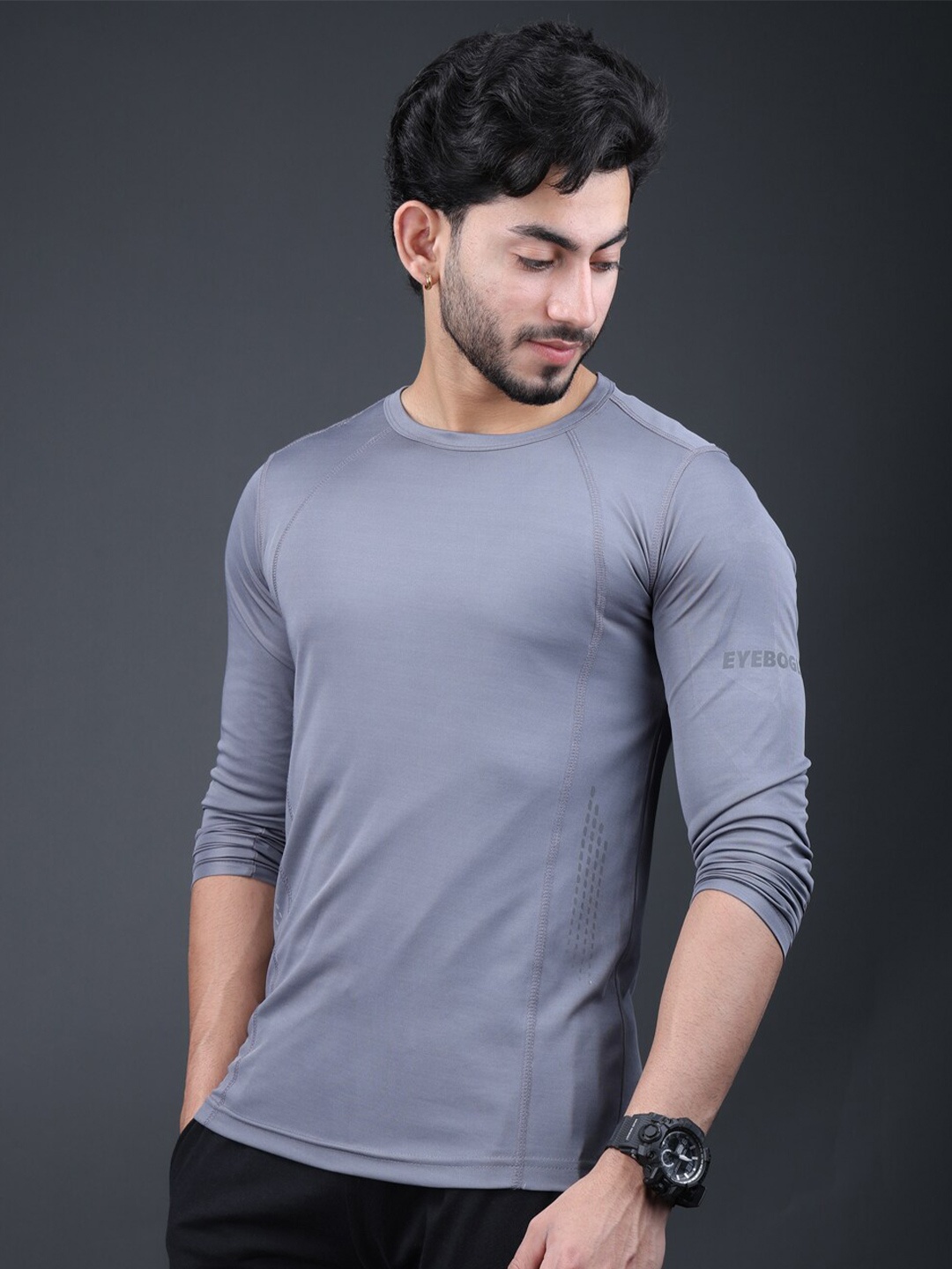 

Eyebogler Long Sleeves Round Neck Gym T-shirt, Grey