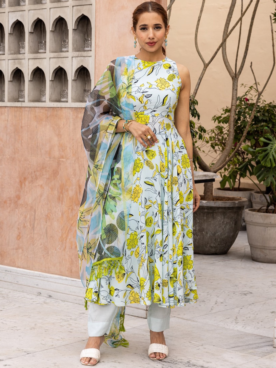 

Ambraee Floral Printed Empire Anarkali Kurta with Trousers & Dupatta, Blue