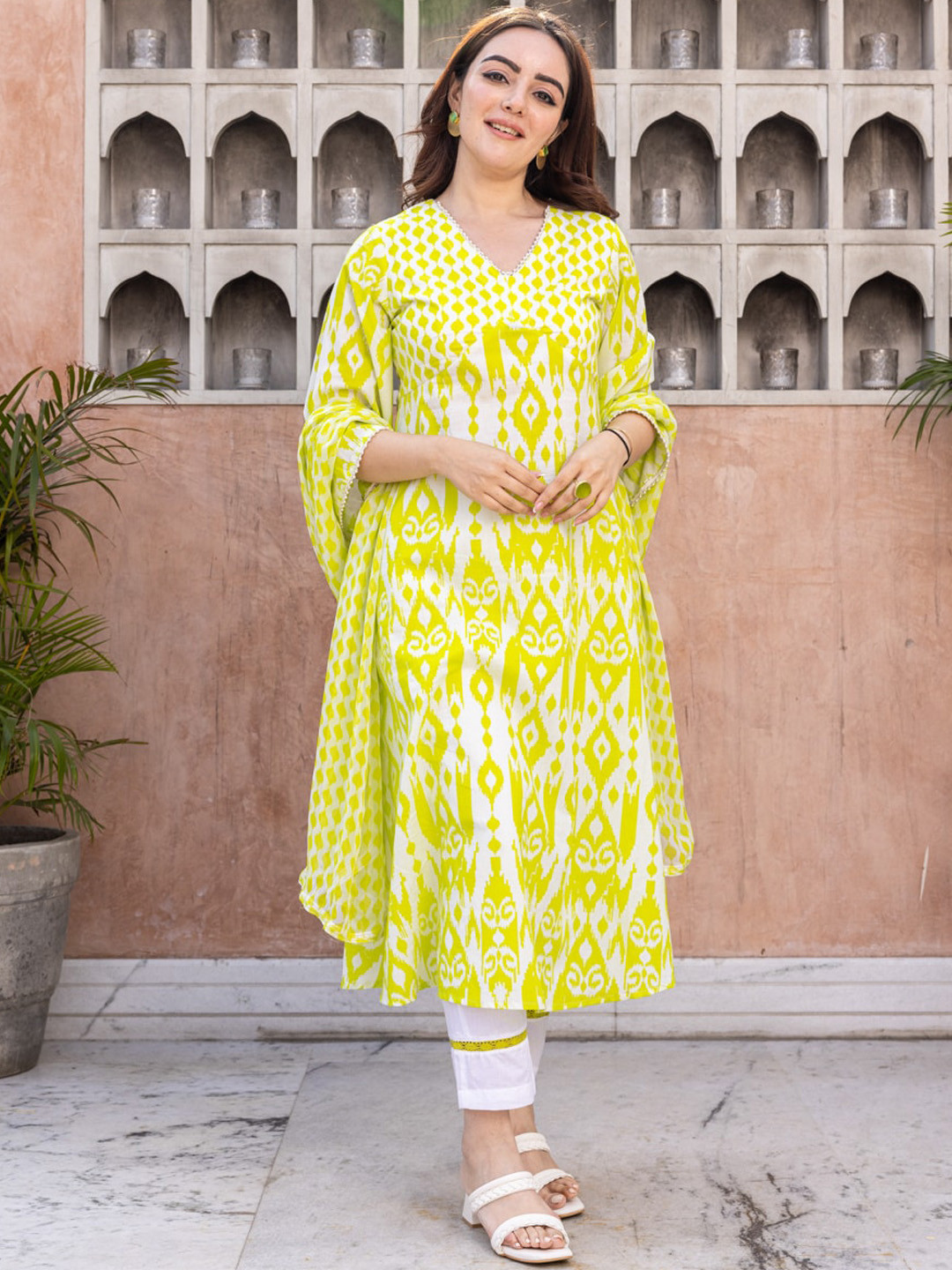 

Ambraee Ethnic Motifs Printed Regular Gotta Patti A-Line Kurta with Trouser & Dupatta, Green