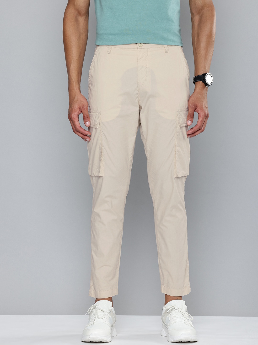 

Flying Machine Men Pure Cotton Cargos Trousers, Beige