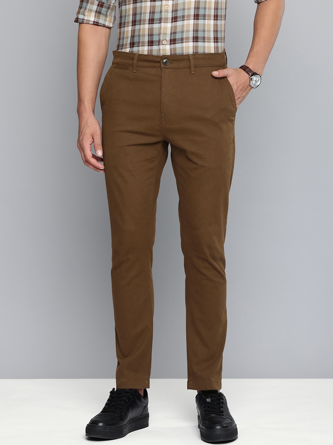 

Flying Machine Men Solid Chinos Semiformal Trousers, Brown