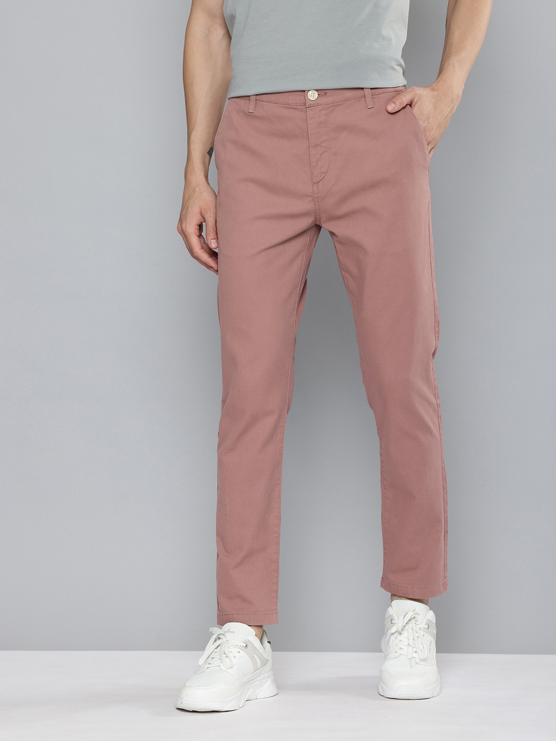 

Flying Machine Men Solid Slash Fit Chinos Trousers, Mauve