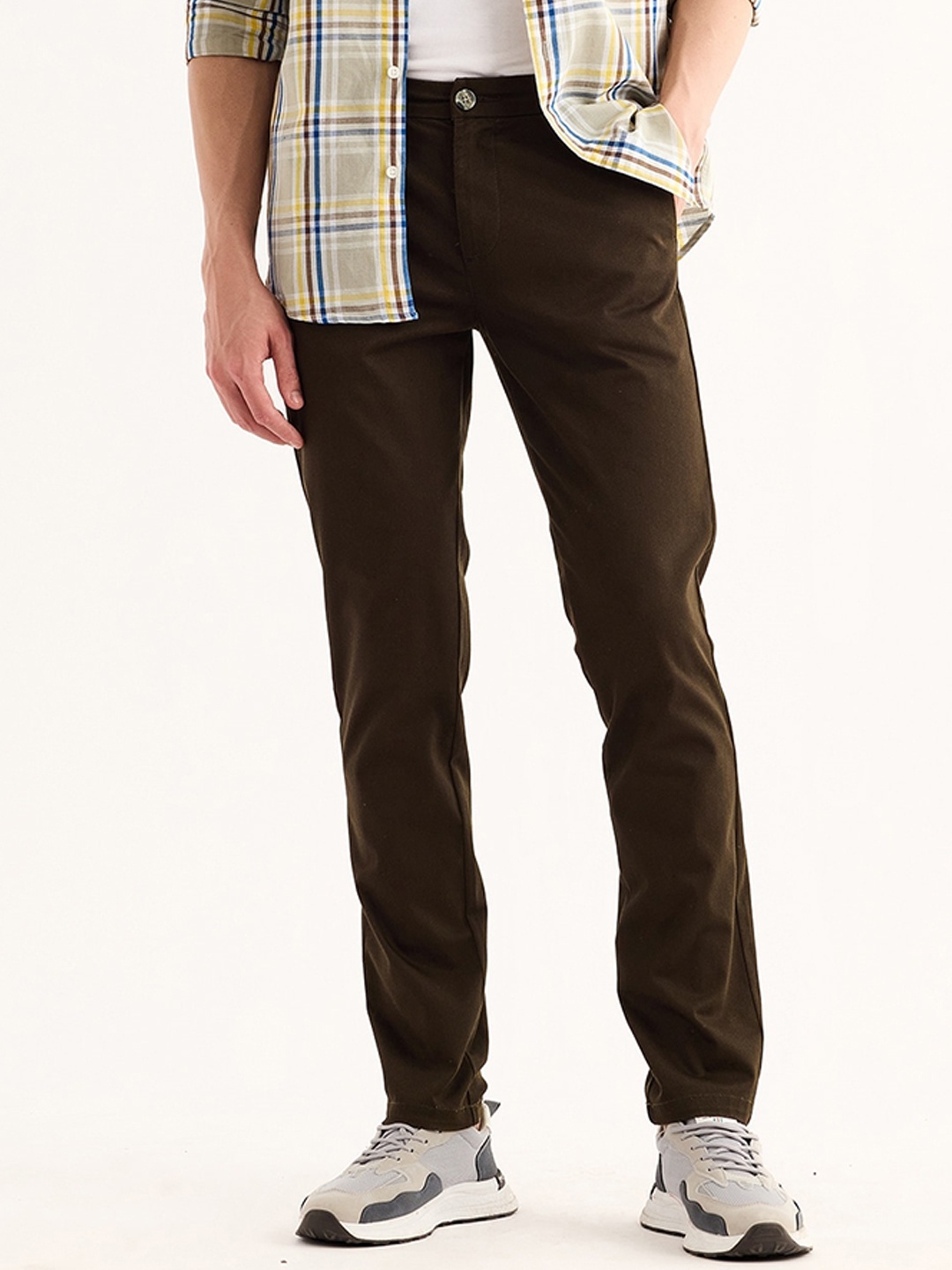 

Red Flame Men Mid-Rise Cotton Slim Fit Trousers, Olive
