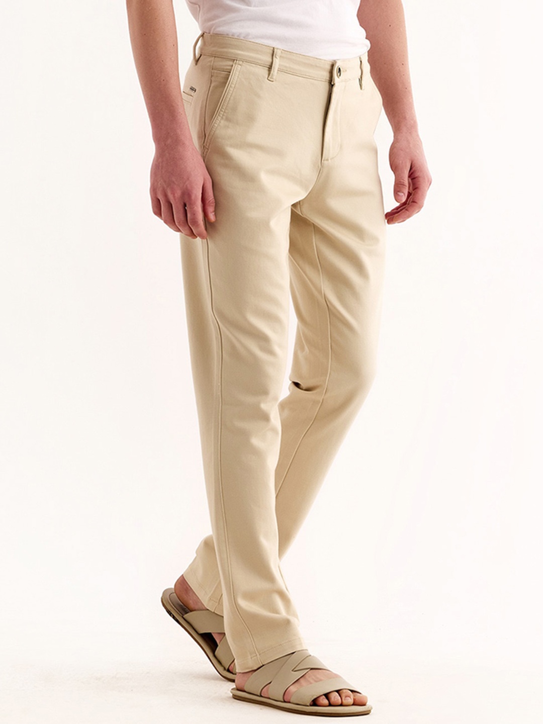 

Red Flame Men Mid-Rise Cotton Slim Fit Trousers, Cream