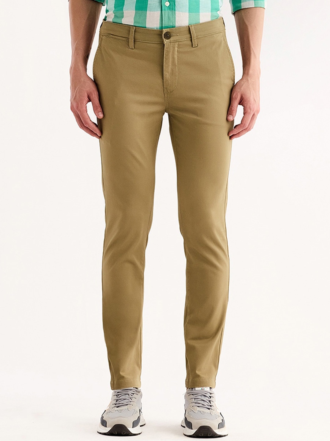 

Red Flame Men Mid-Rise Cotton Skinny Fit Chinos Trousers, Khaki