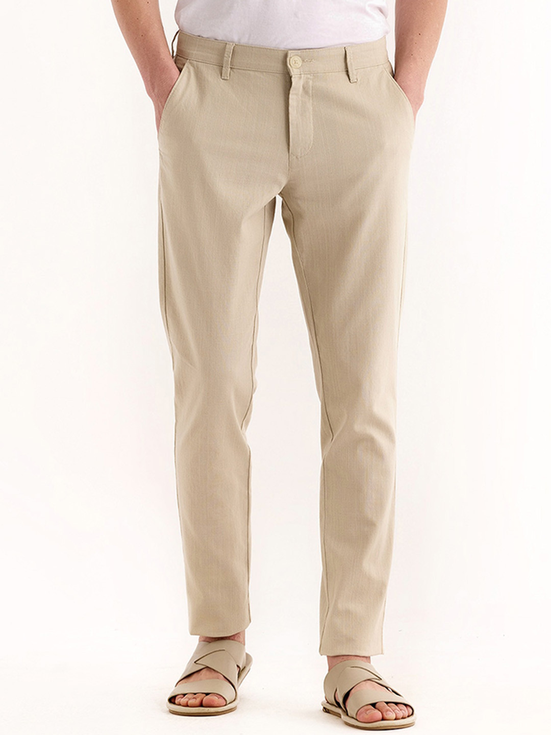 

Red Flame Men Mid-Rise Cotton Slim Fit Trousers, Cream