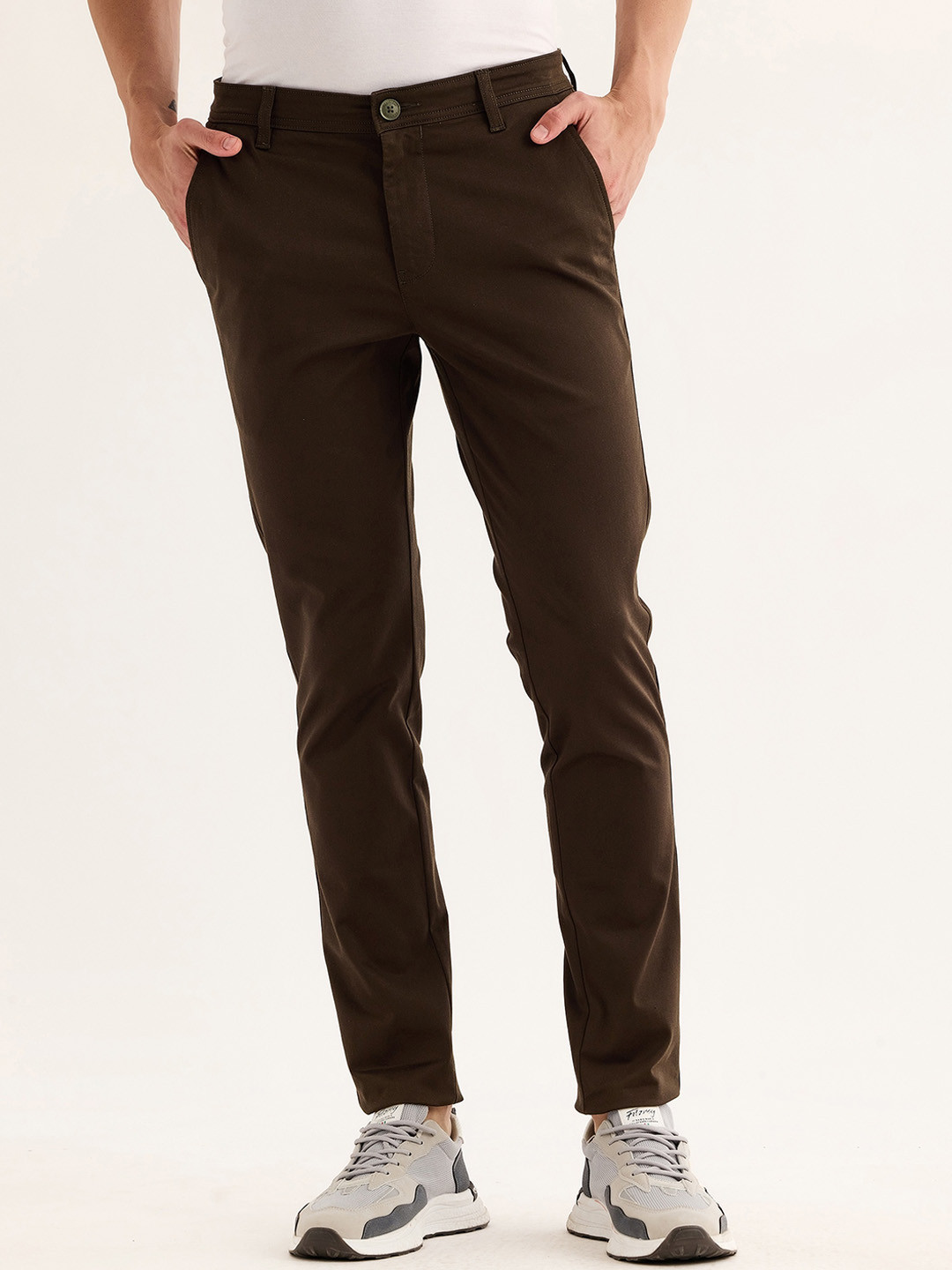 

Red Flame Men Mid-Rise Cotton Skinny Fit Trousers, Olive