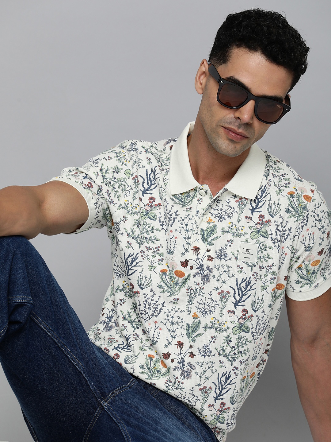 

Flying Machine Floral Printed Polo Collar Pure Cotton T-shirt, White