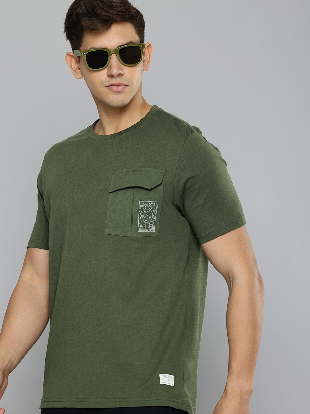 

Flying Machine Pure Cotton Solid Pocket T-shirt, Olive
