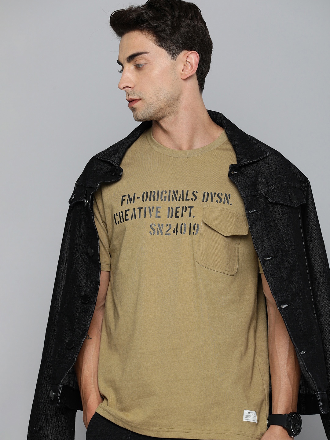 

Flying Machine Pure Cotton Typography Printed Pocket T-shirt, Brown