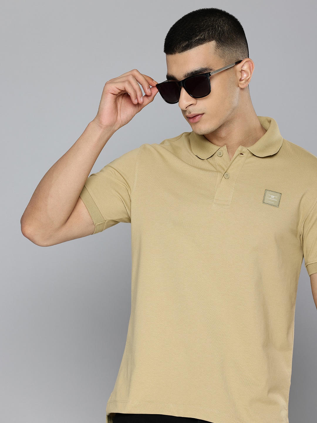 

Flying Machine Solid Polo Collar T-shirt, Olive