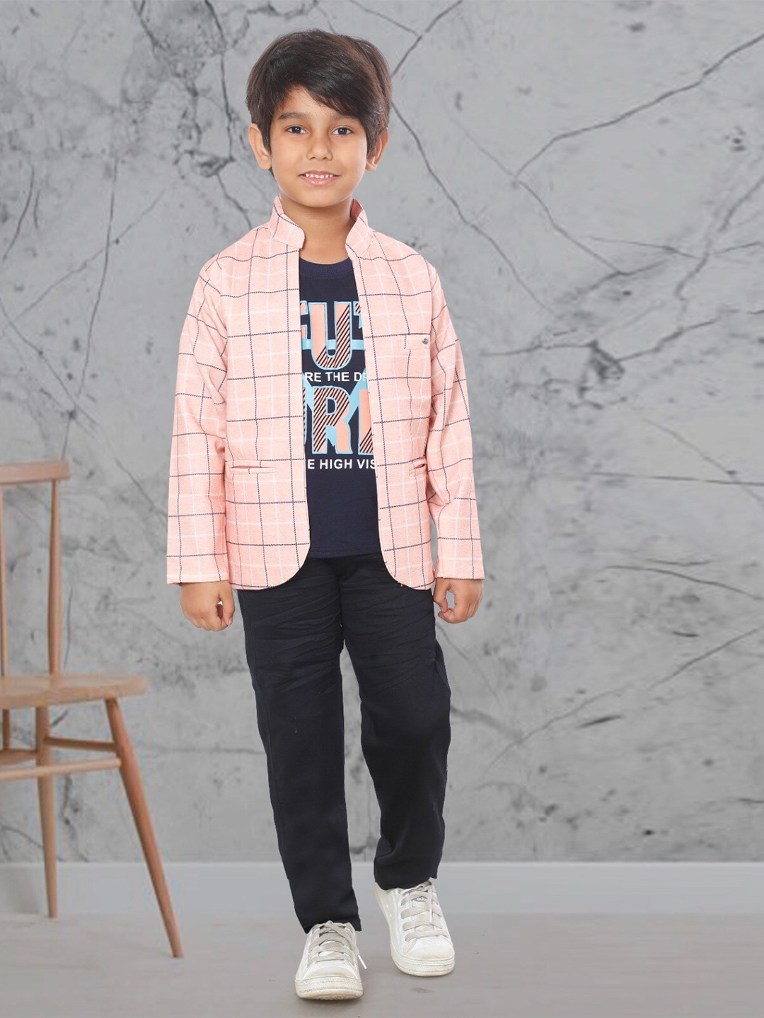 

BAESD Boys Printed T-shirt and Shirt with Trousers, Pink
