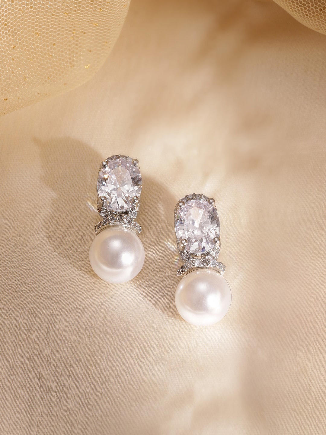 

Rubans Women Silver Plated Pearls and Cubic Zirconia Studded Teardrop Earrings