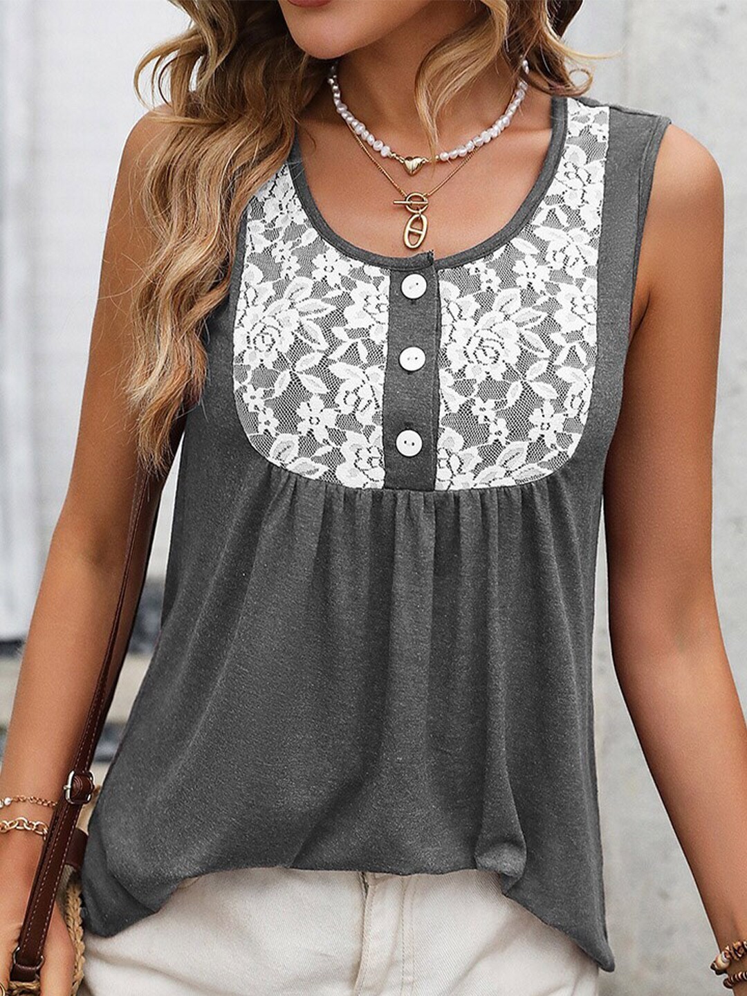 

StyleCast x Revolte Floral Scoop Neck Top, Grey