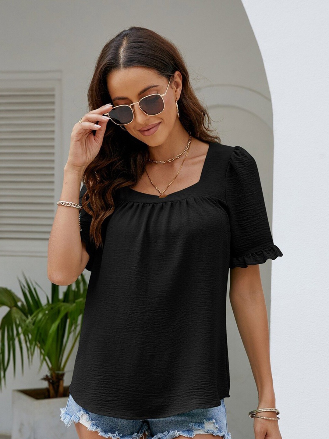 

StyleCast x Revolte Square Neck Bell Sleeve Top, Black