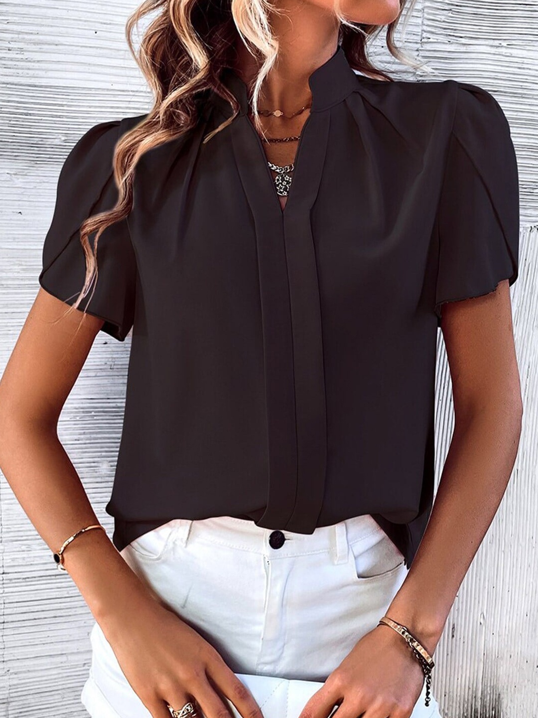 

StyleCast x Revolte Black Mandarin Collar Puff Sleeves Pleated Detail Top