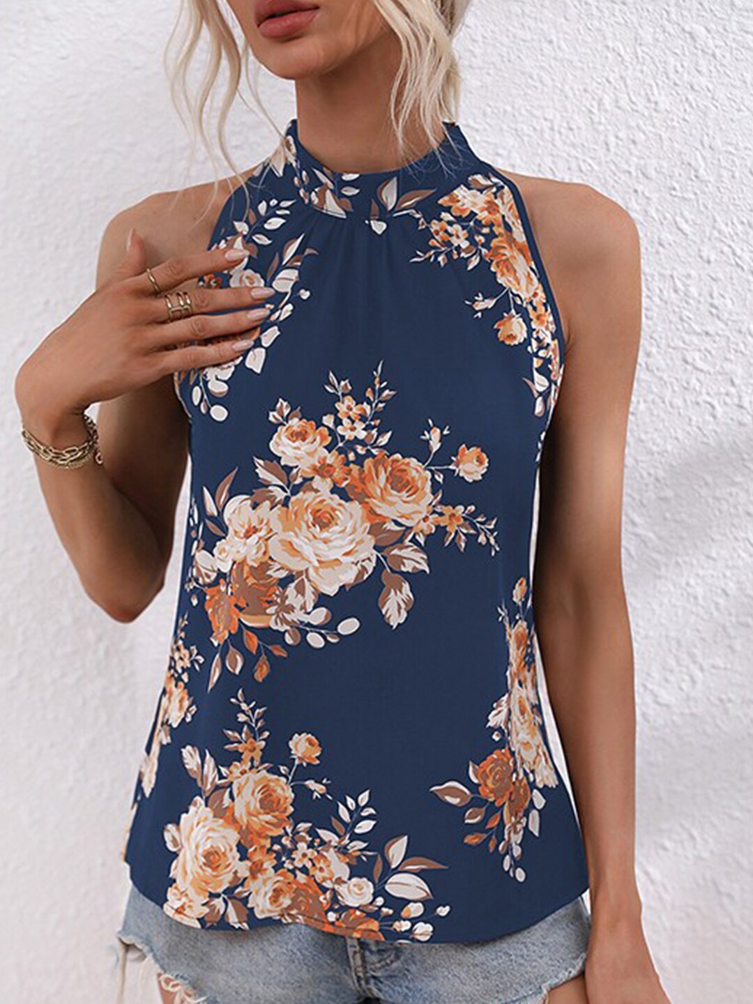 

StyleCast x Revolte Floral Printed Halter Neck Top, Navy blue