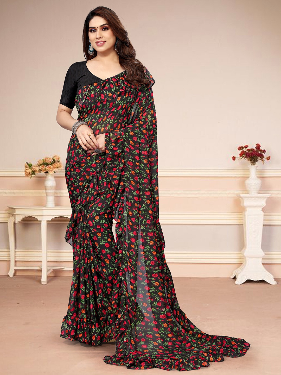 

MAGMINA Floral Printed Banarasi Saree, Black