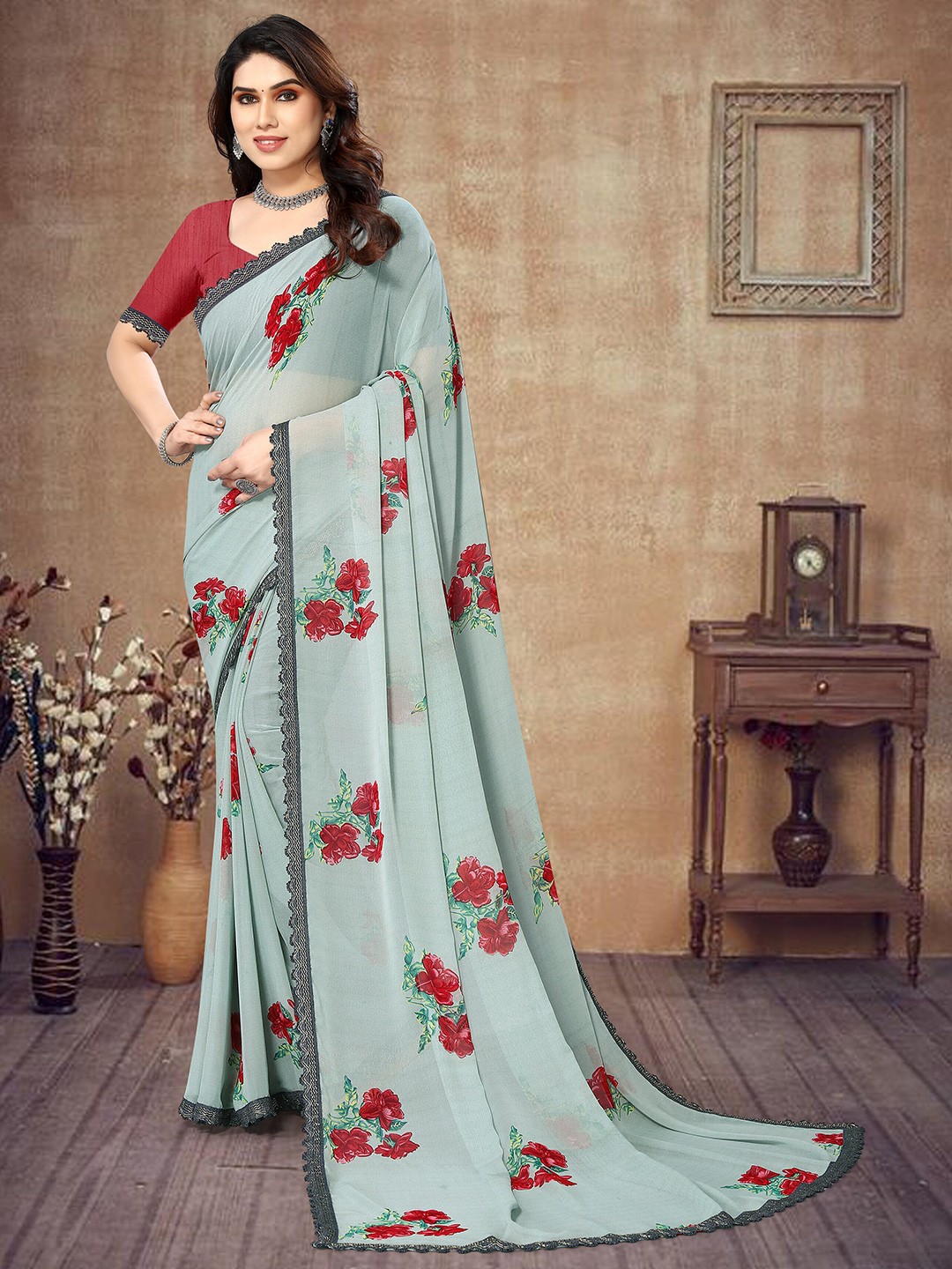 

MAGMINA Floral Printed Embroidered Saree, Grey