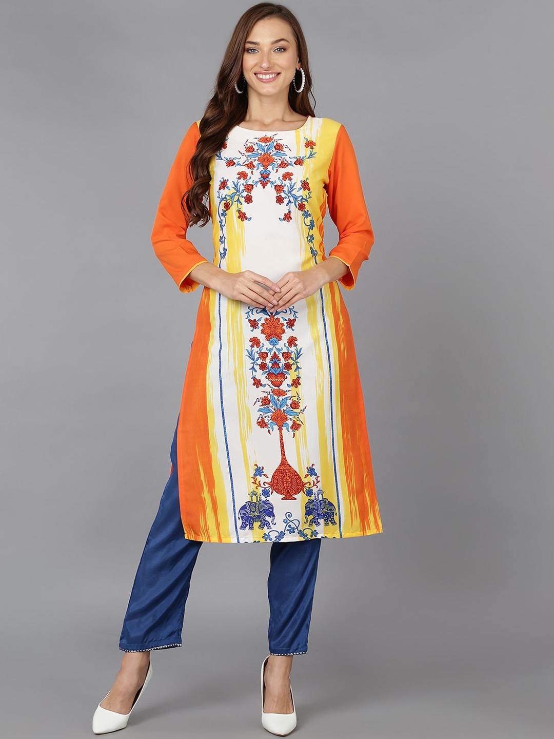 

AHIKA Floral Printed Panelled Straight Kurta, White