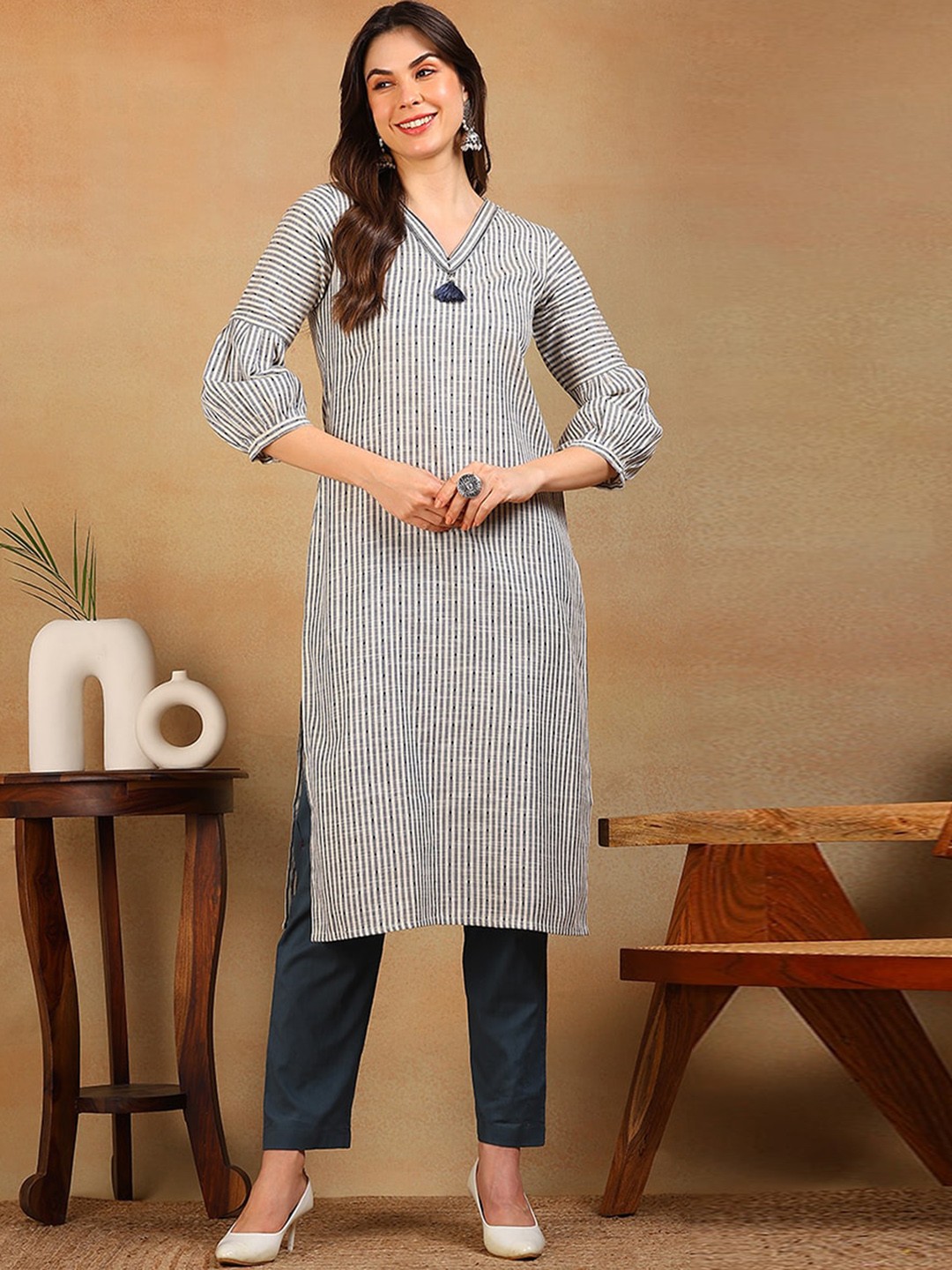 

AHIKA Striped V-Neck Puff Sleeves Cotton Straight Kurta, Off white