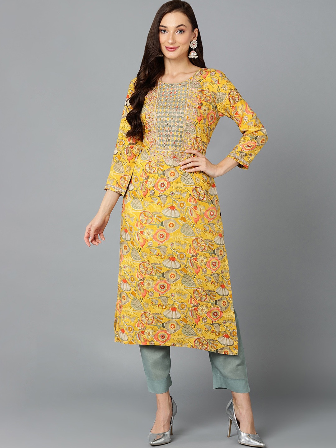 

AHIKA Floral Printed Sequinned Straight Kurta, Yellow