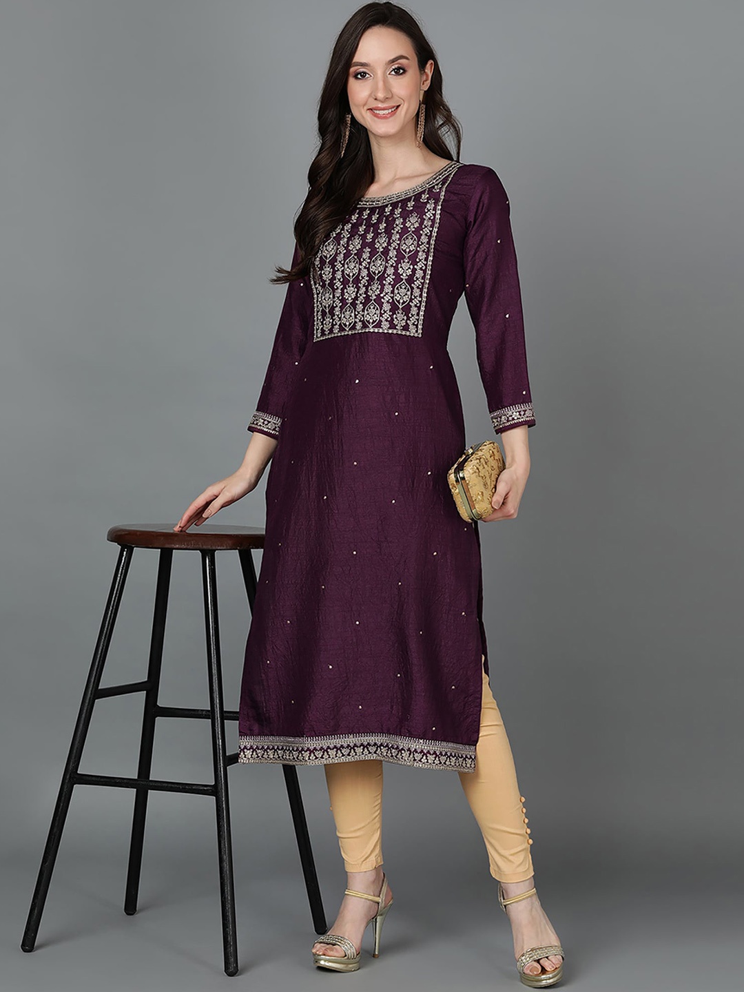 

AHIKA Ethnic Motifs Embroidered Mirror Work Straight Kurta, Purple