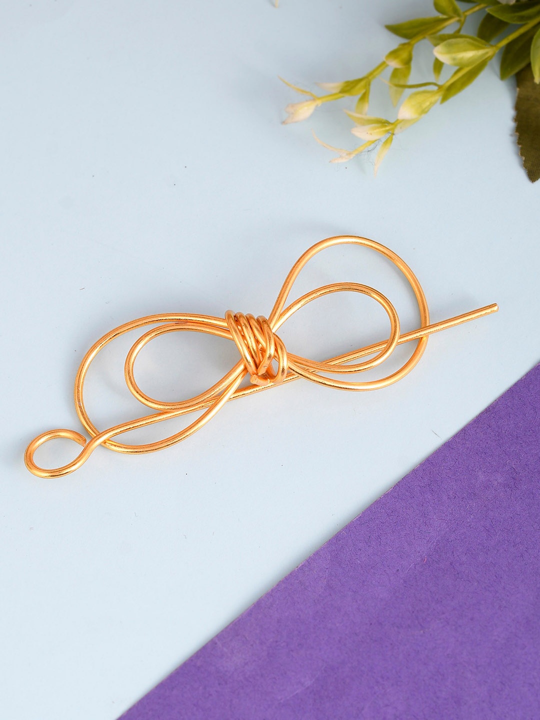 

Silvermerc Designs Gold-Plated Bun Pin