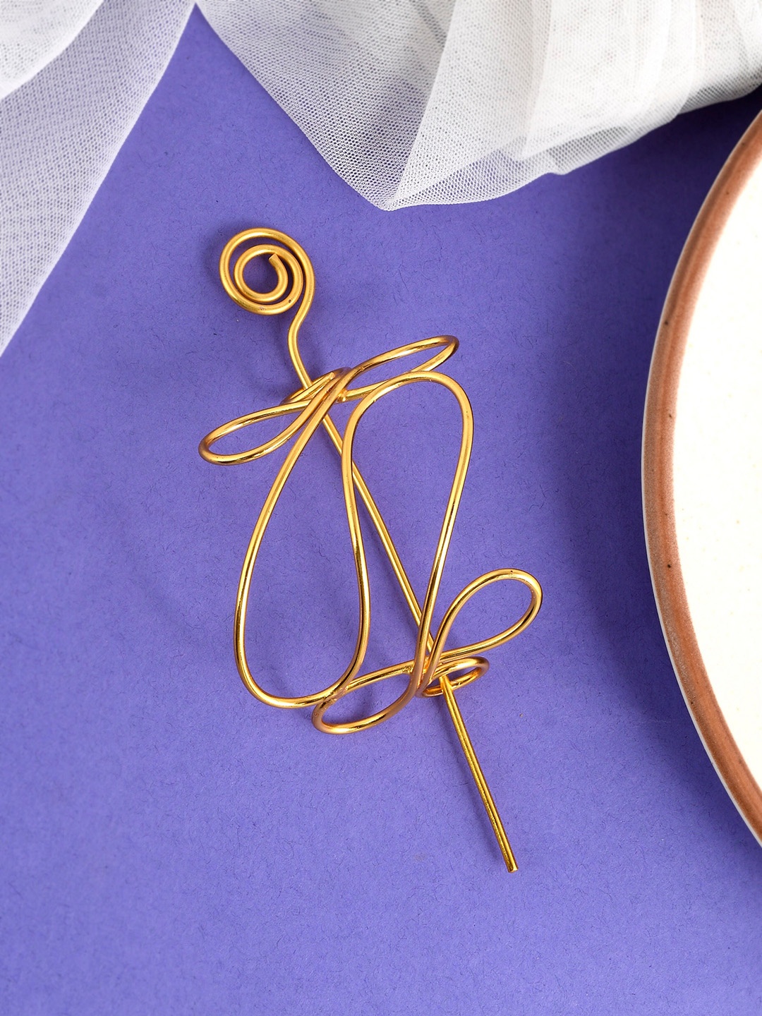 

Silvermerc Designs Gold-Plated Bun Pin