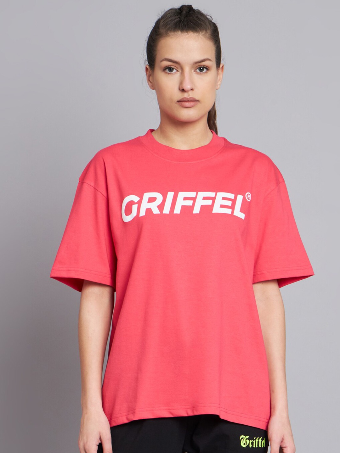 

GRIFFEL Typography Printed Drop Shoulder Sleeves Cotton Oversized T-shirt, Pink