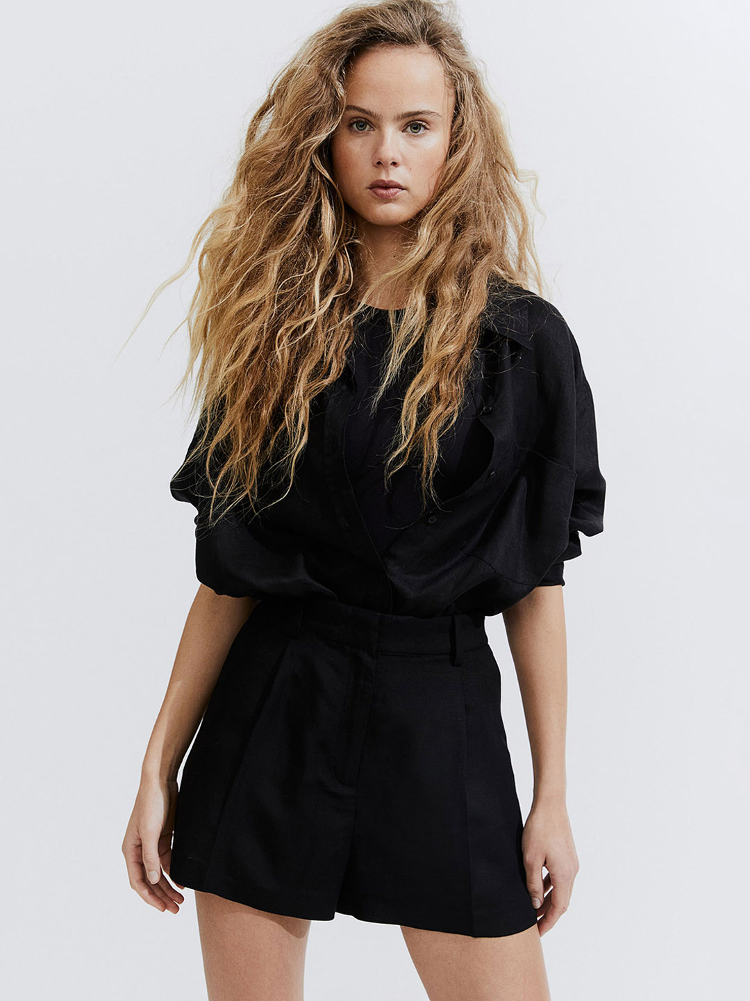 

H&M Women Linen-Blend Shorts, Black