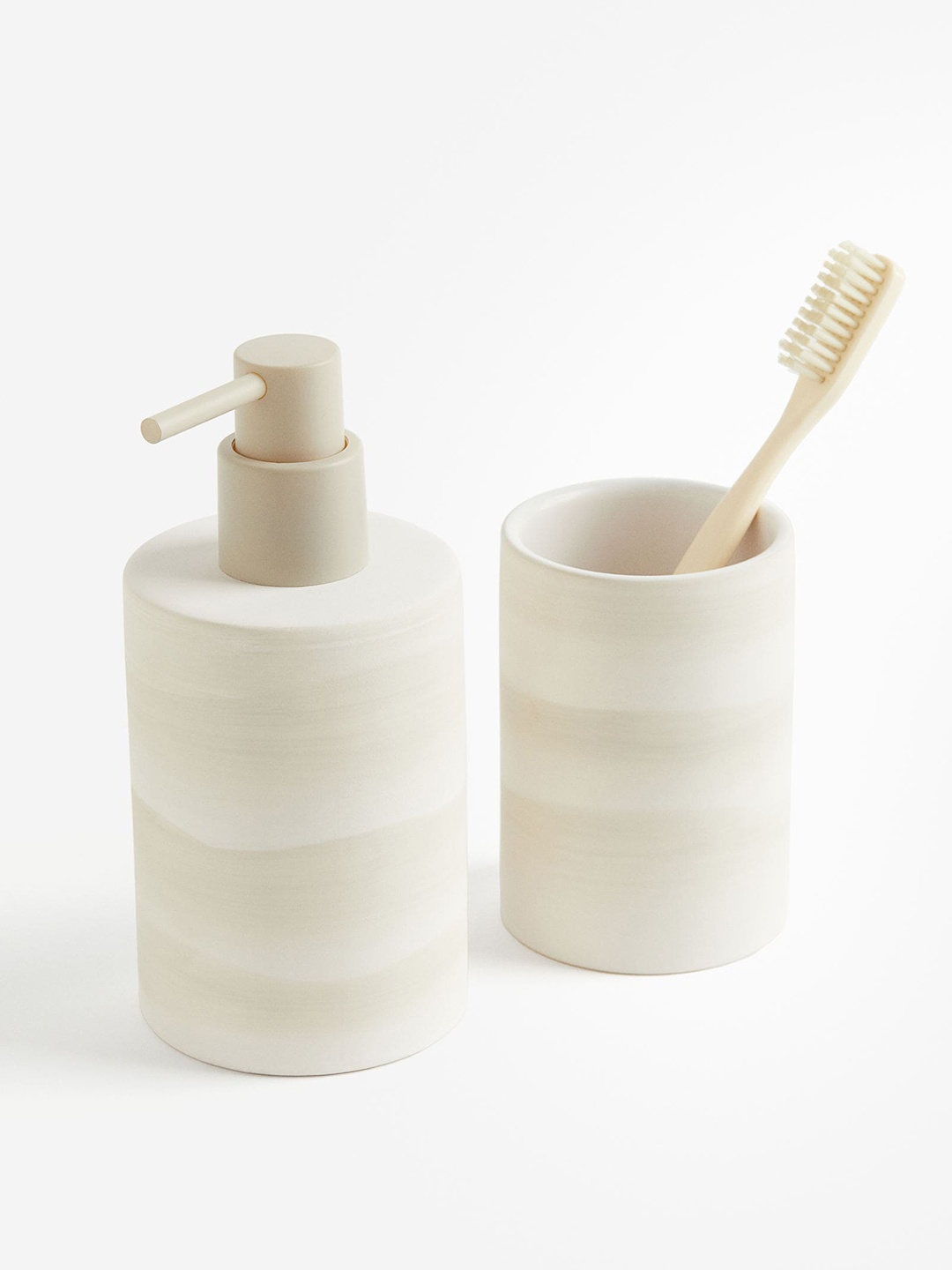 

H&M White Stoneware Toothbrush Mug